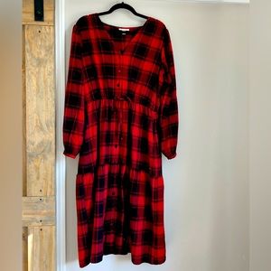 Red and Black Plaid dress  Knox Rose size Large
